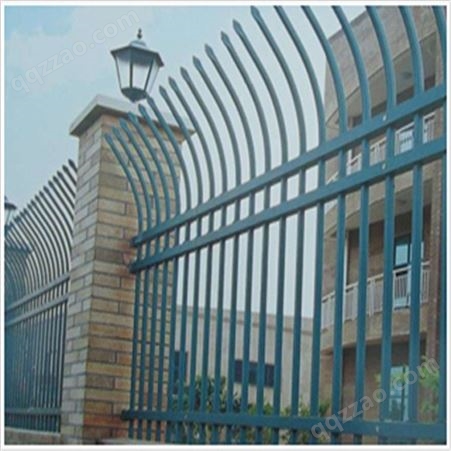 西安鑫朝 锌钢道路护栏 围墙围栏 厂区喷塑围墙 锌钢围栏