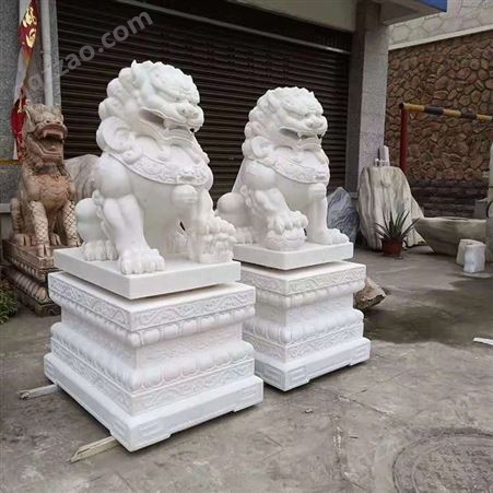 汉白玉北方狮定制 狮子造型石雕 大门装饰雕塑五山石业